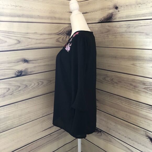 Ruff Hewn Grey Black Bell Sleeve Floral Embroidered Blouse XS - Picture 4 of 8